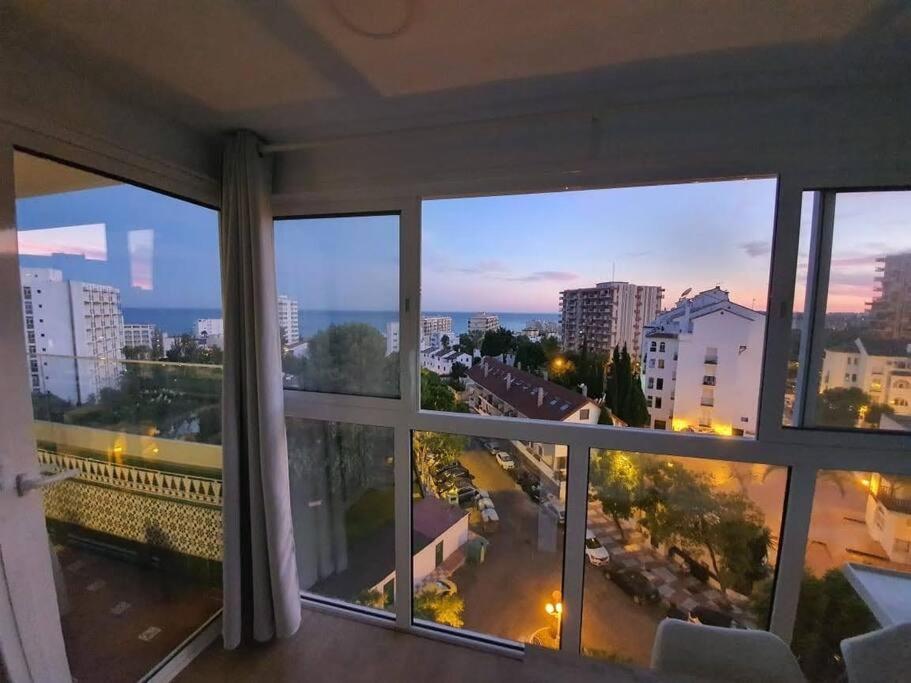 Beautiful Sea Views Cozy Apartment 350 M From Beach Benalmadena Bagian luar foto