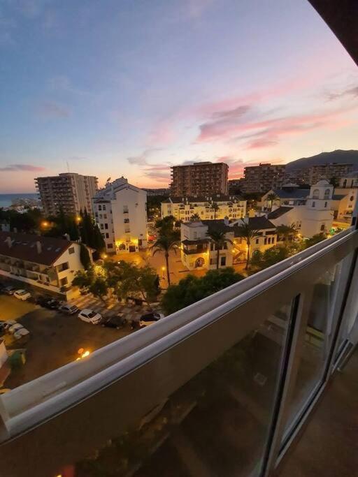 Beautiful Sea Views Cozy Apartment 350 M From Beach Benalmadena Bagian luar foto