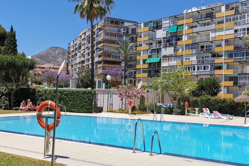 Beautiful Sea Views Cozy Apartment 350 M From Beach Benalmadena Bagian luar foto