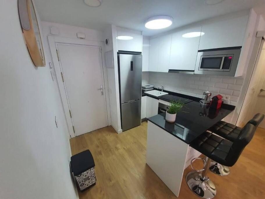 Beautiful Sea Views Cozy Apartment 350 M From Beach Benalmadena Bagian luar foto