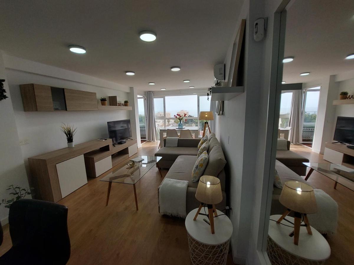 Beautiful Sea Views Cozy Apartment 350 M From Beach Benalmadena Bagian luar foto