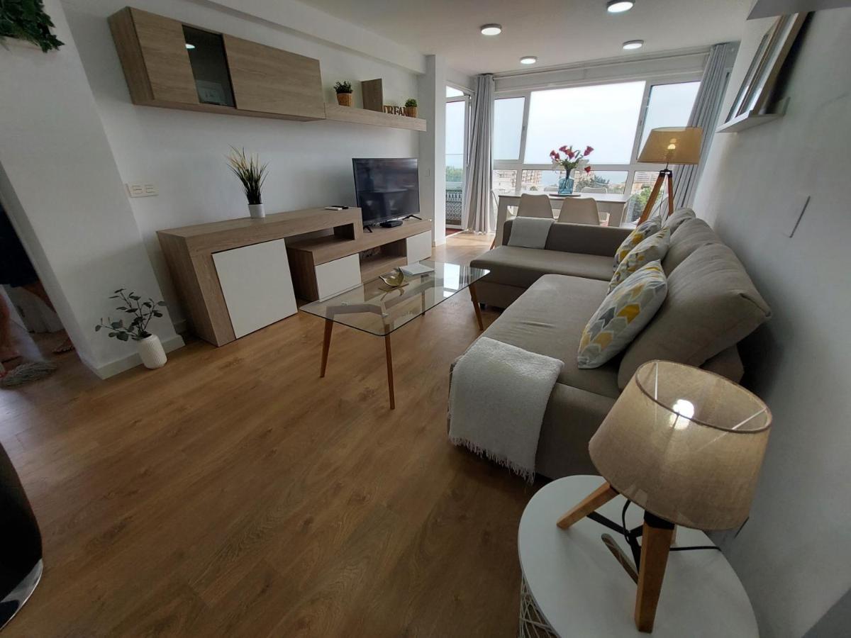 Beautiful Sea Views Cozy Apartment 350 M From Beach Benalmadena Bagian luar foto